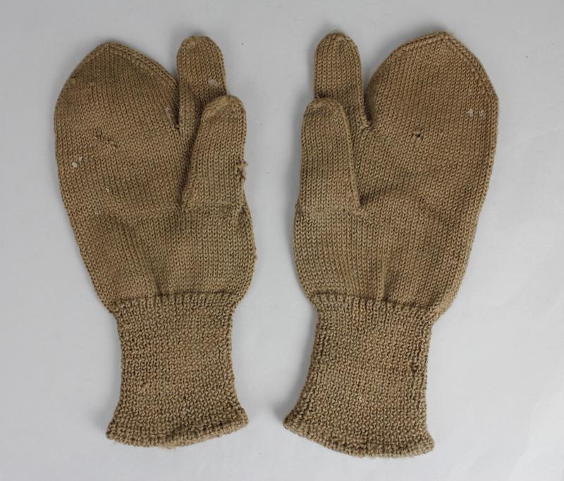 WW2 British Army Mittens