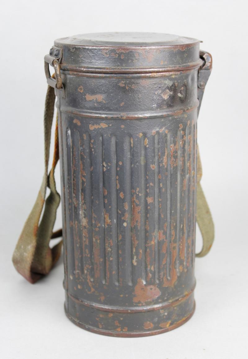 CS Militaria WW2 German Luftwaffe Gas Mask Canister