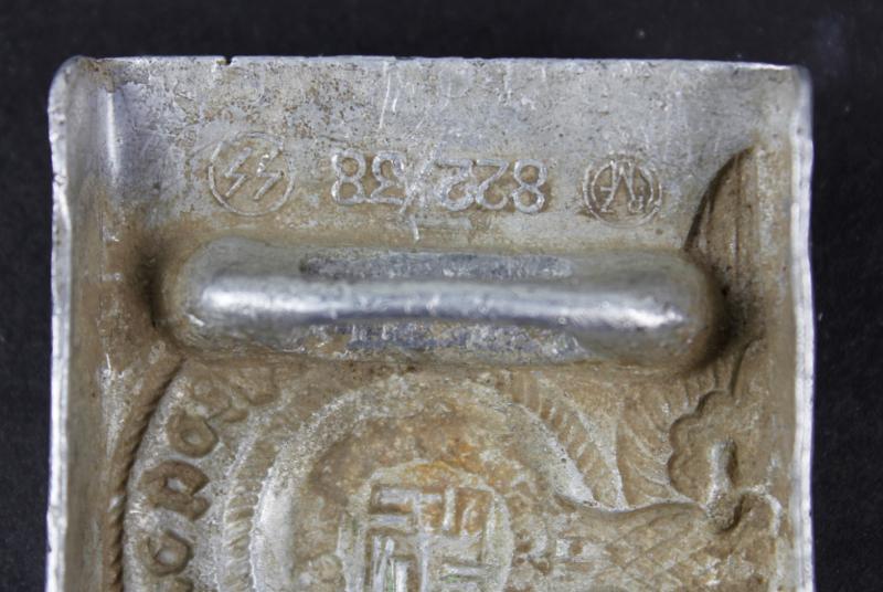 WW2 German Waffen SS Belt Buckle ( RZM 822/38 )