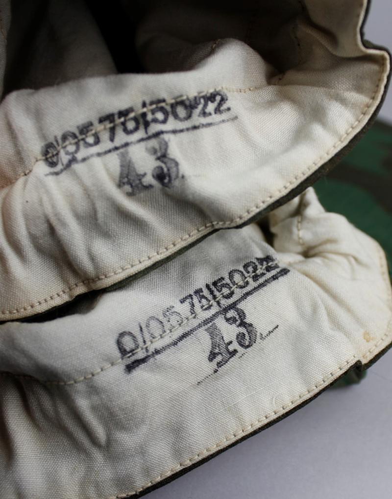 CS Militaria | WW2 German Splinter Camouflage Winter Mittens