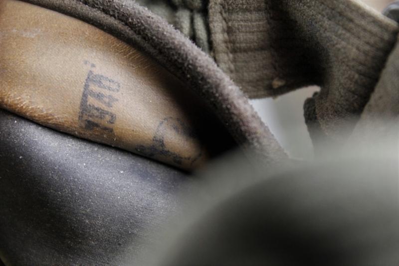WW2 German Matching Numbered Gas Mask & Canister With Cleaning Cloth , Spring & Spare Lenses