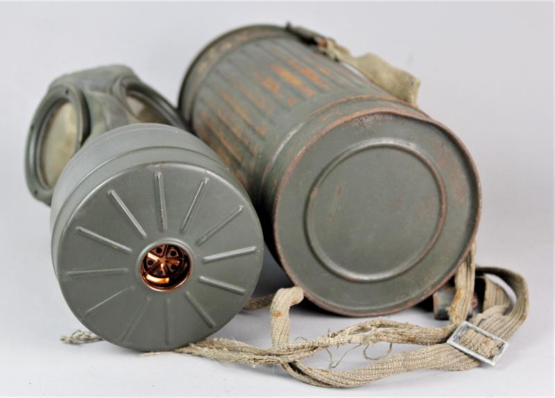WW2 German Matching Numbered Gas Mask & Canister With Cleaning Cloth , Spring & Spare Lenses