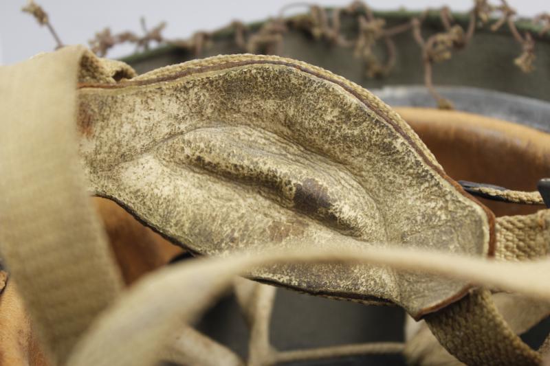 WW2 British Paratrooper Helmet ( HSAT) Mk2 Model 1944 Dated
