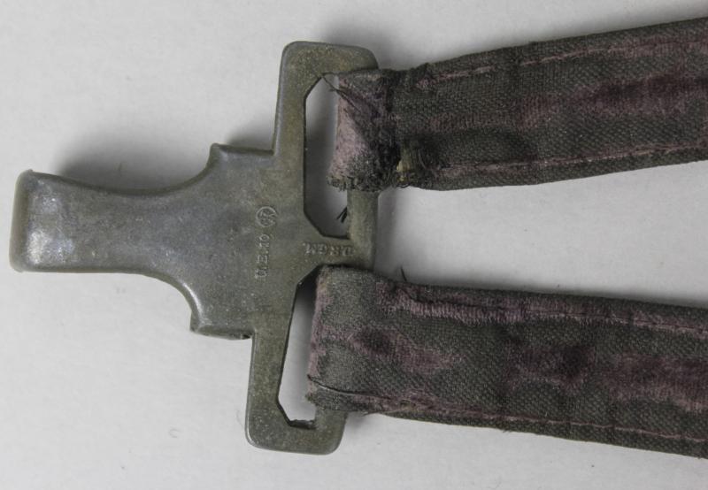 WW2 German Luftwaffe Dagger With Hangers