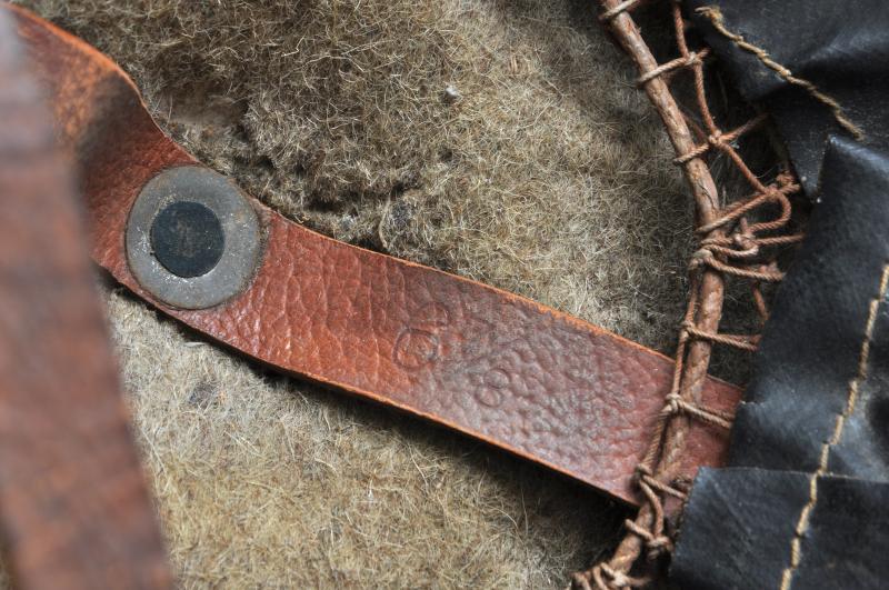 CS Militaria WW1 British Brodie Helmet , Markings To US 328th Field