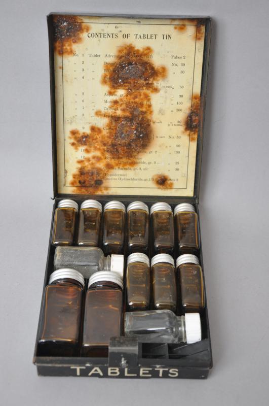 WW2 British Army Medical Tin For tablets
