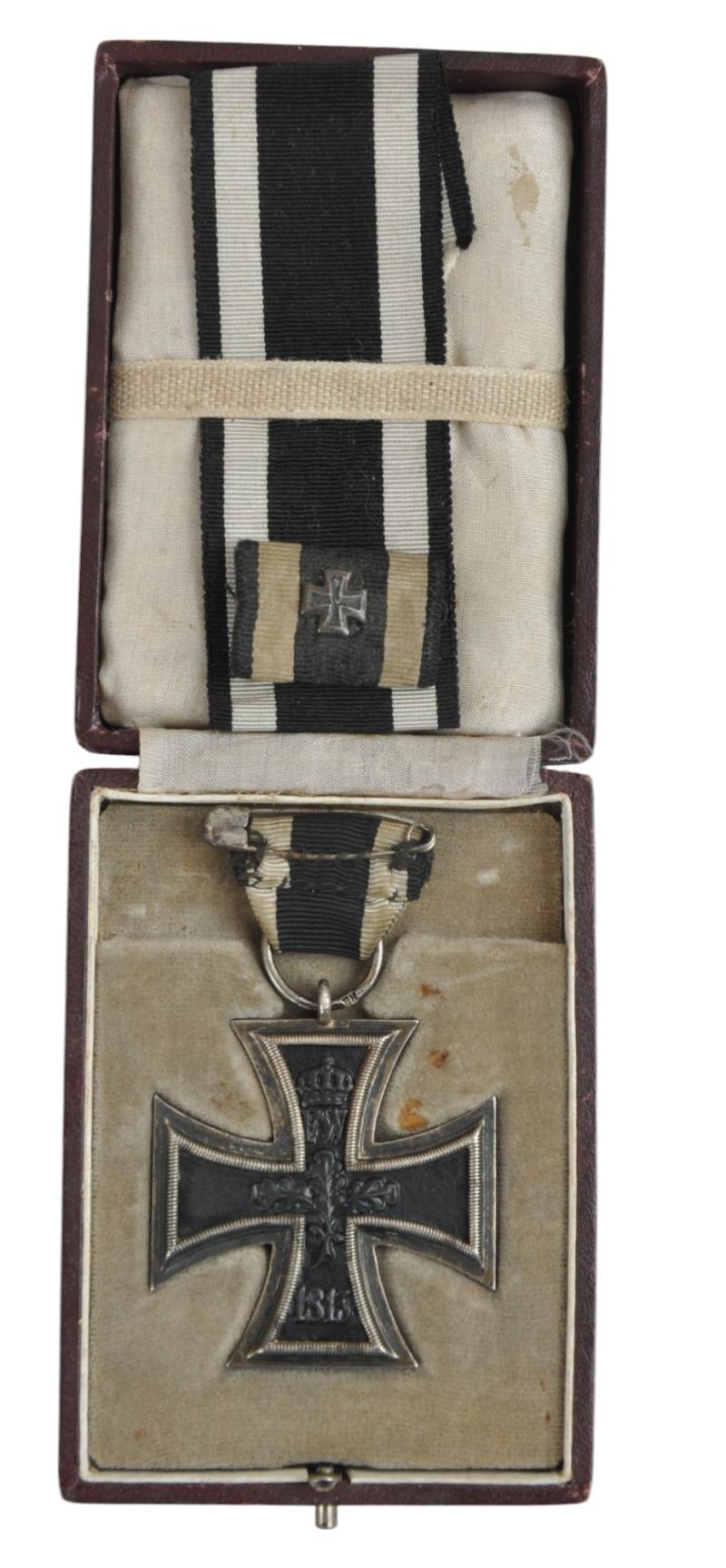WW1 German Cased Iron Cross Second Class With Ribbon