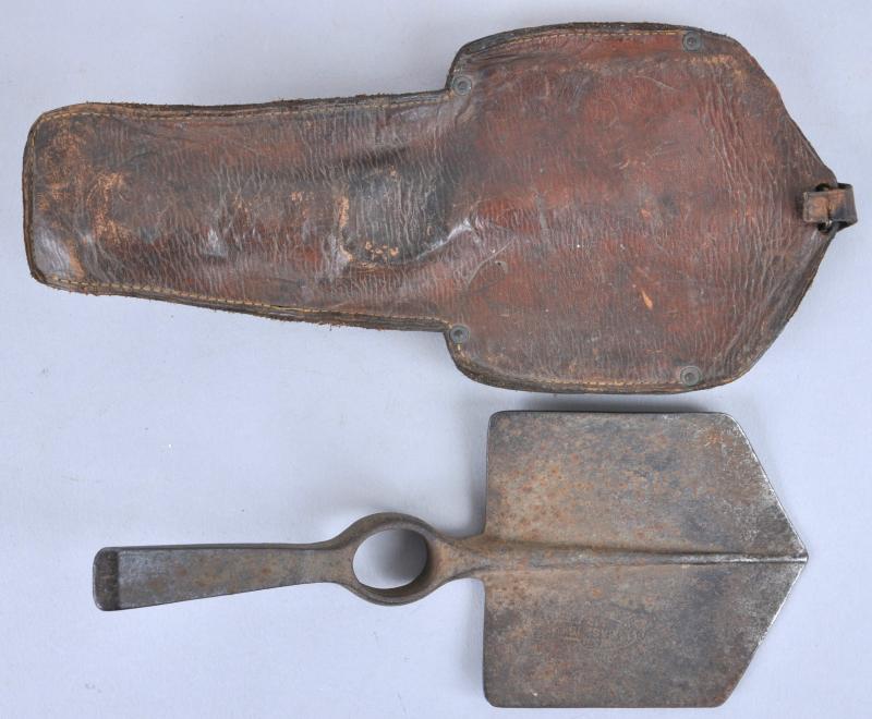 WW1 British '03 Pattern Entrenching Tool & Holder
