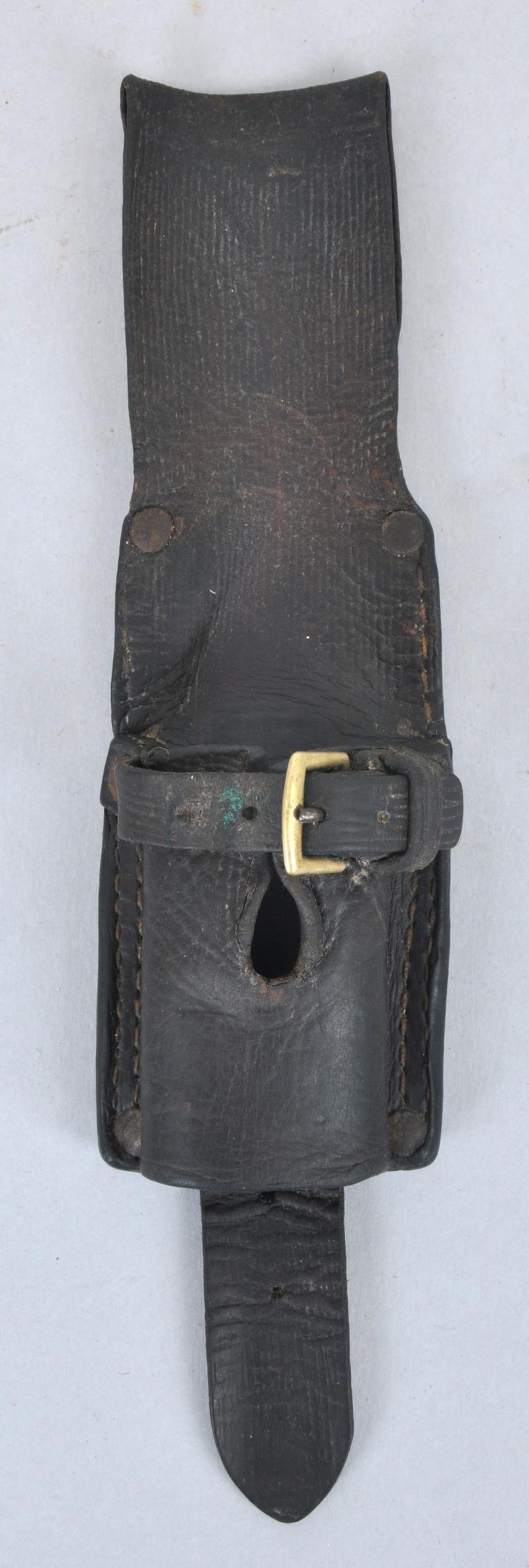 WW1 British '14 Pattern Bayonet Frog With Helve Strap