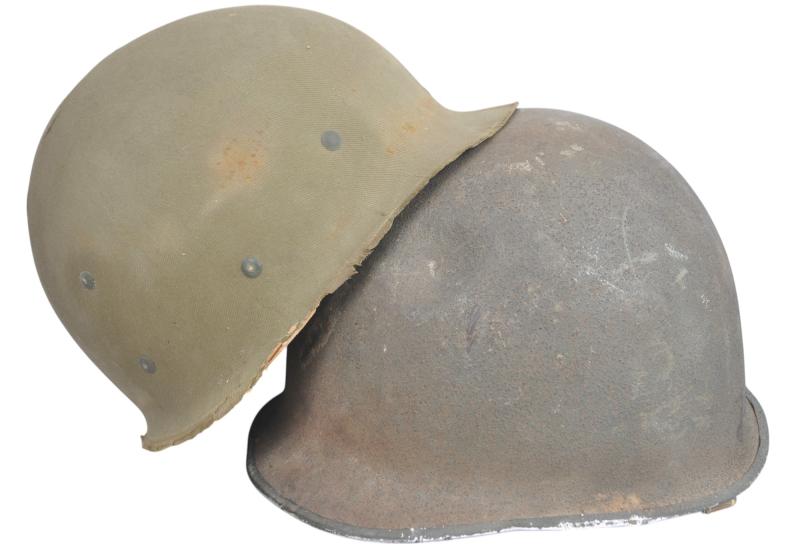 WW2 US Fixed Bales , Front Seam M1 Helmet With Hawley Liner