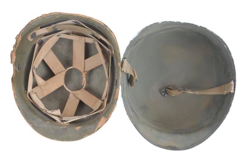 WW2 US Fixed Bales , Front Seam M1 Helmet With Hawley Liner