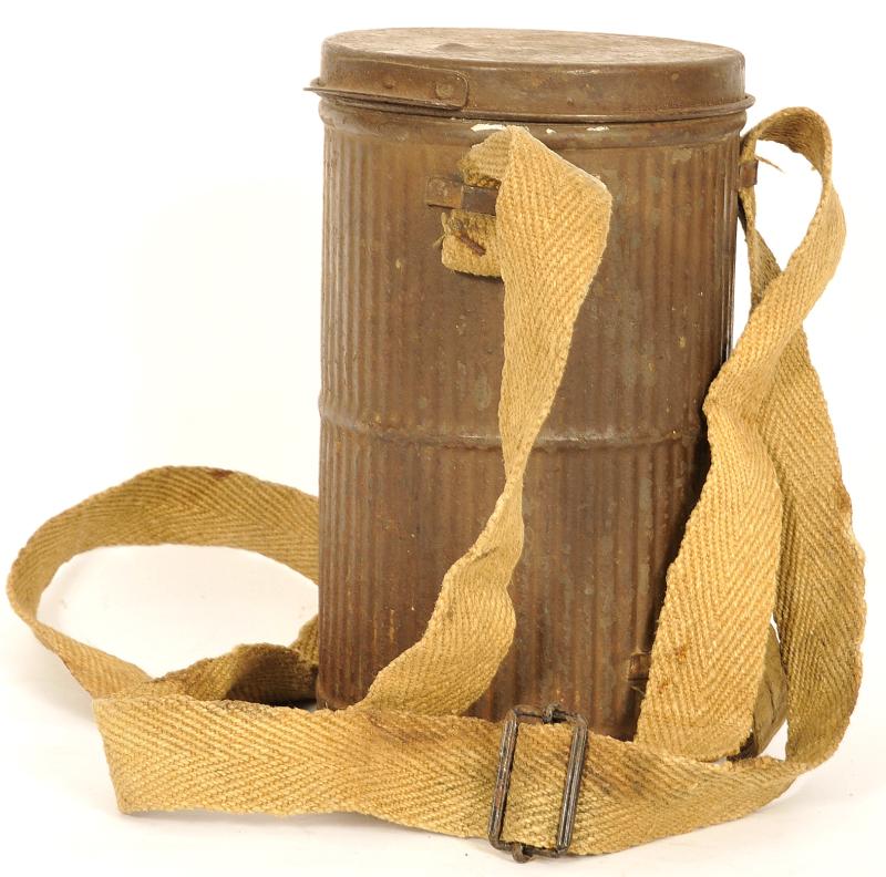 WW1 French ARS 17 Gas Mask Tin 1918