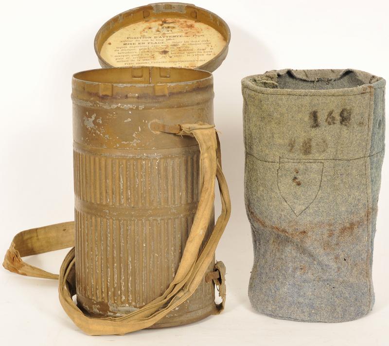 WW1 Horizon Blue Filter Bag With Interwar French ARS Gas mask tin