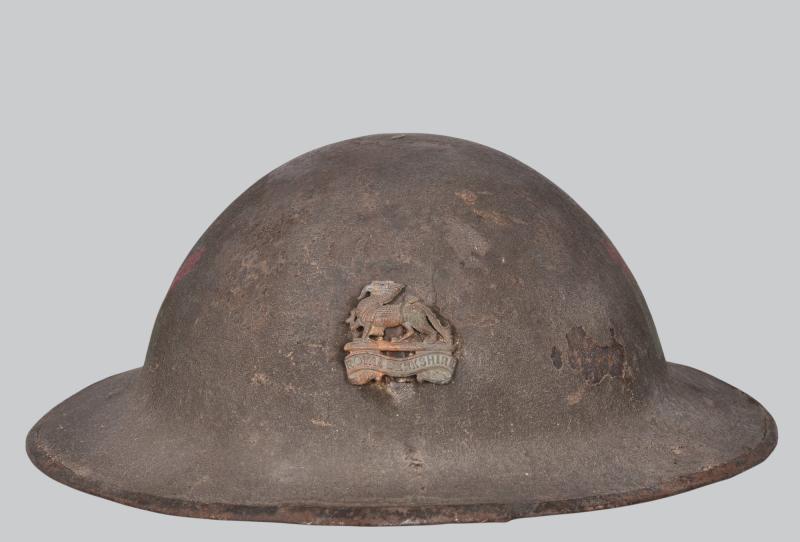 WW1 British 2nd Battalion Berkshire Regiment Brodie Helmet