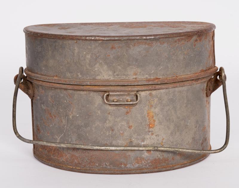 WW1 British D Shaped Mess Tin - RAMC Marked .