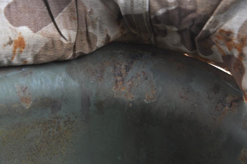 WW2 USMC Helmet  With 1st Type Camouflage Cover .