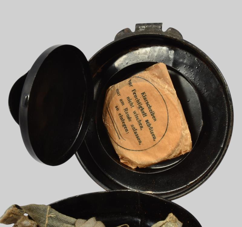 WW1 German Ledermaske / Gas Mask 1918