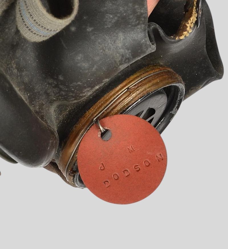 WW2 British Light Assault Gas Mask Set 1943