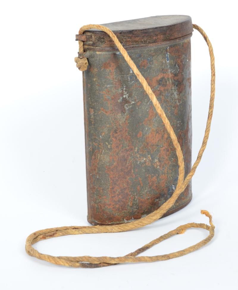 WW1 French M2 Gas Mask Tin - Early Rare Variant