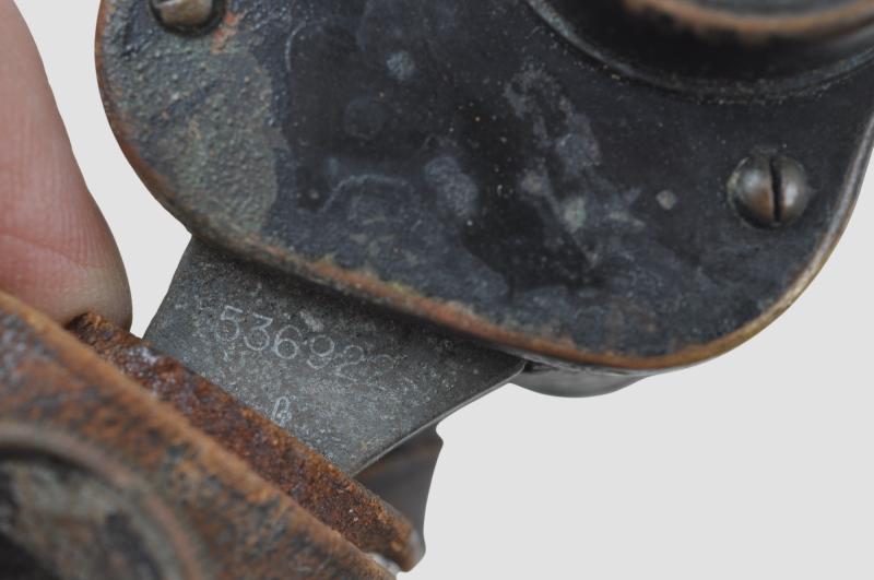 WW1 German Army Binoculars & Case