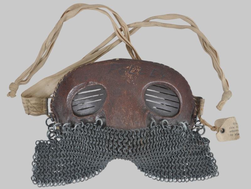 WW1 British Tank ( Splatter ) Mask With Remains Of Fitting Label