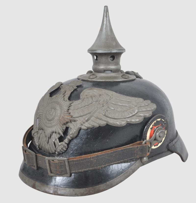 WW1 German 'Prussian Garde' M15 Pickelhaube