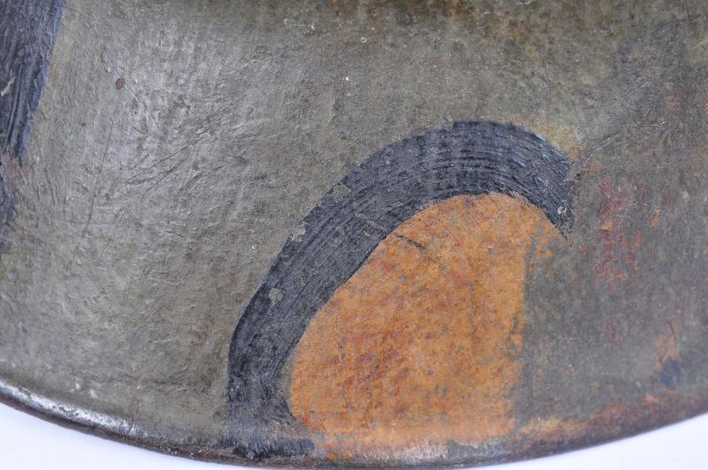 WW1 German Camouflage M16 Helmet With Battle Damage