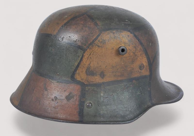 WW1 German M16 Camouflage Helmet