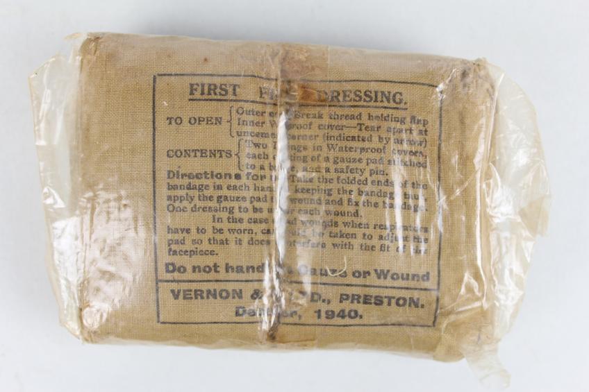 CS Militaria WW2 British First Field Dressing , Wartime Dates