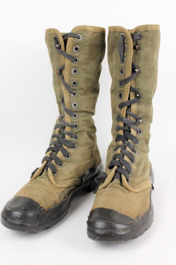 canvas jungle boots