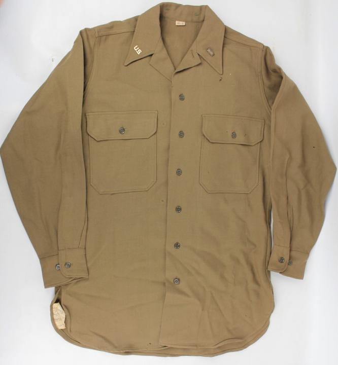 CS Militaria WW2 US 'Second Lieutenant' Wool Shirt With Anti Gas Features